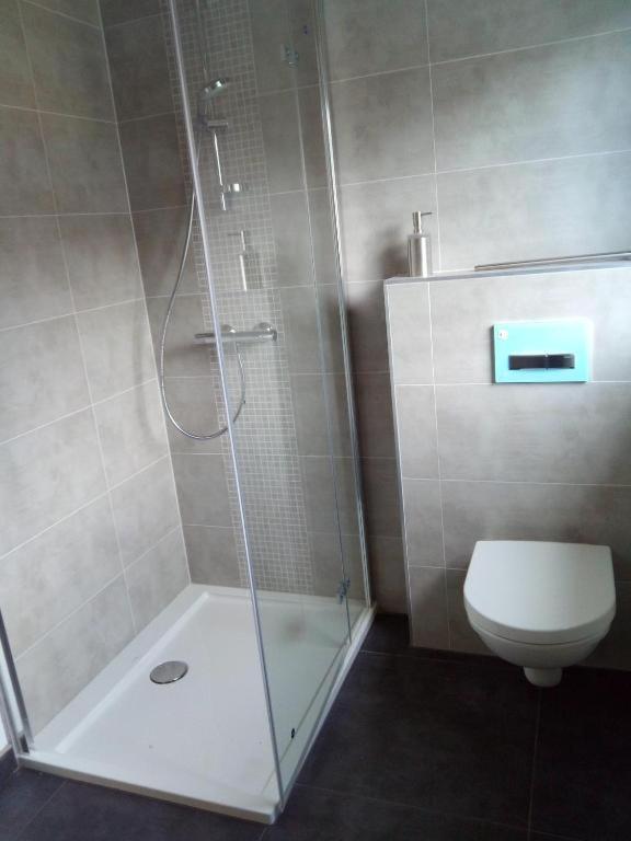 Several Different Rooms, Newly Furnished, In A New House In Vichten Exterior photo